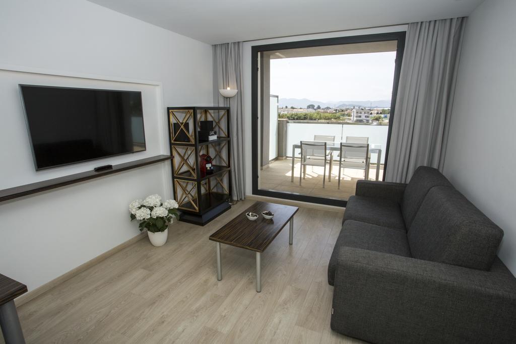 Aparthotel Playa Oliva Exteriér fotografie